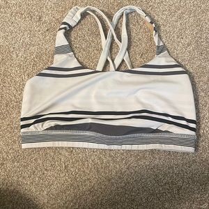Striped free to be siera bra -lululemon